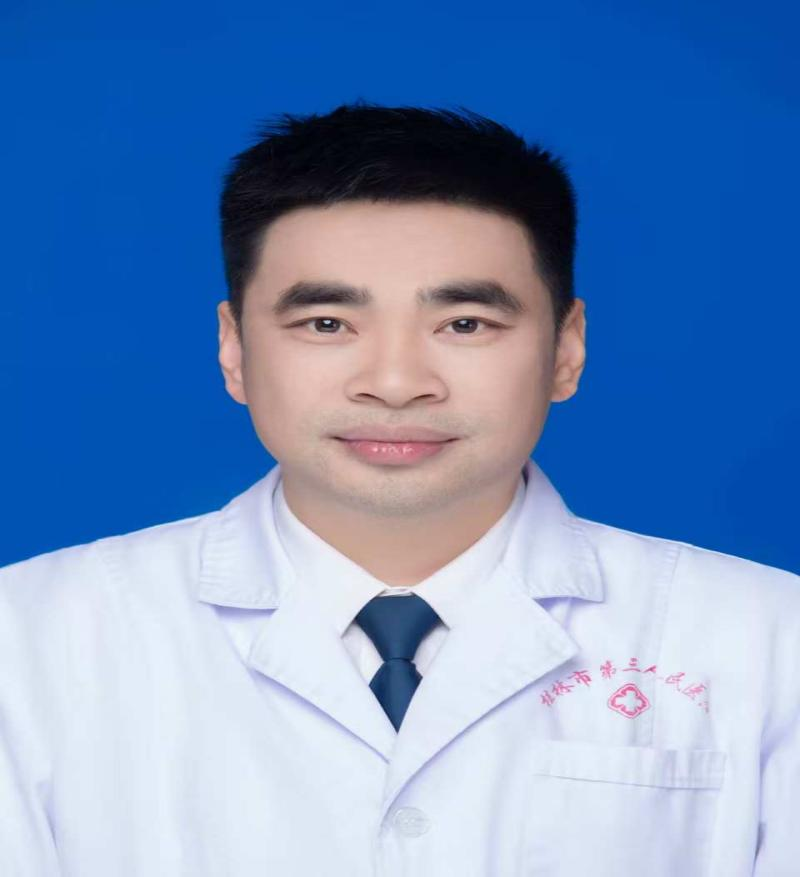 黄成军