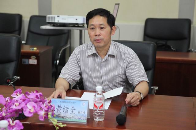 自治区财政厅黄绪全副厅长莅临我院调研