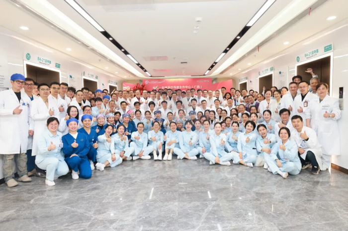 空间扩容 服务优化| 中国—东盟心胸外科心外、胸外、综合、重症监护病区正式搬迁启用