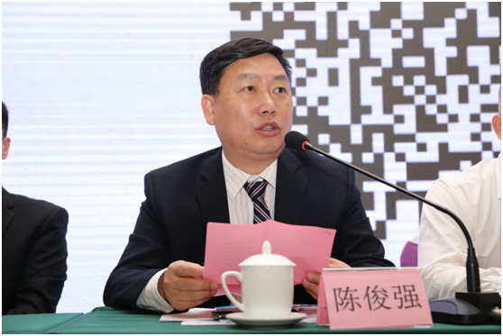 我院院长陈俊强致辞