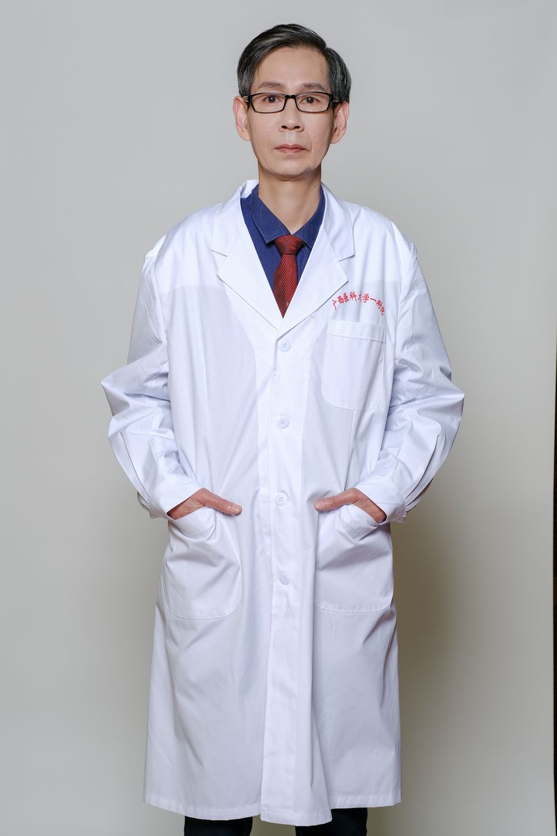 黄振宁