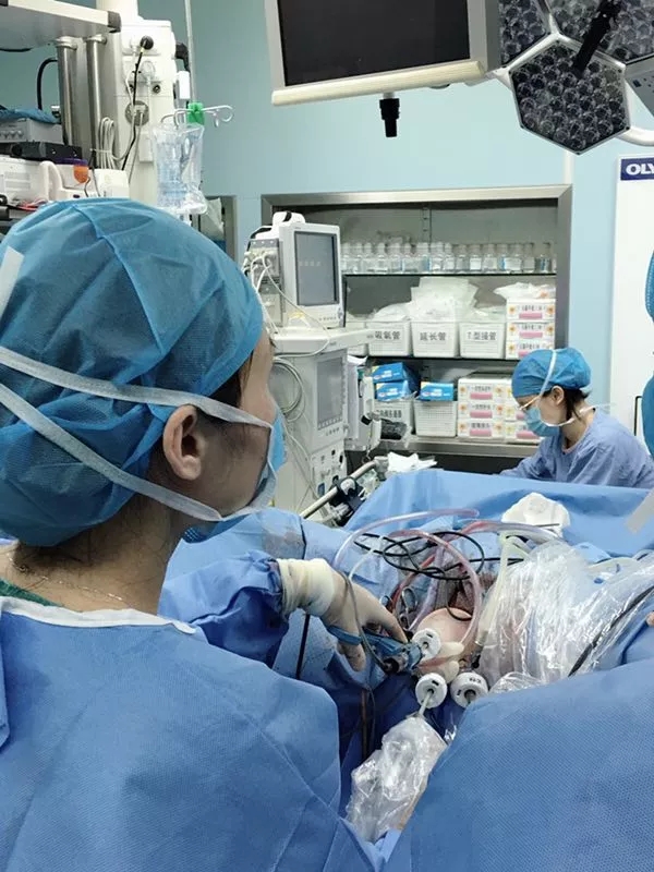 无痕手术”到来，我院妇科成功完成经阴道自然腔道内镜手术
