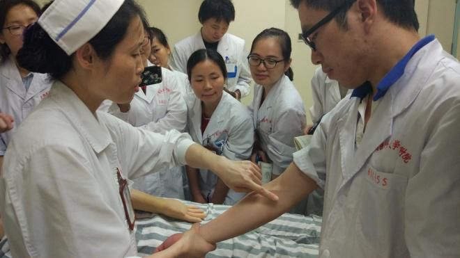 同时患有多种慢性病，该看什么科？您的健康问题也能“私人定制”