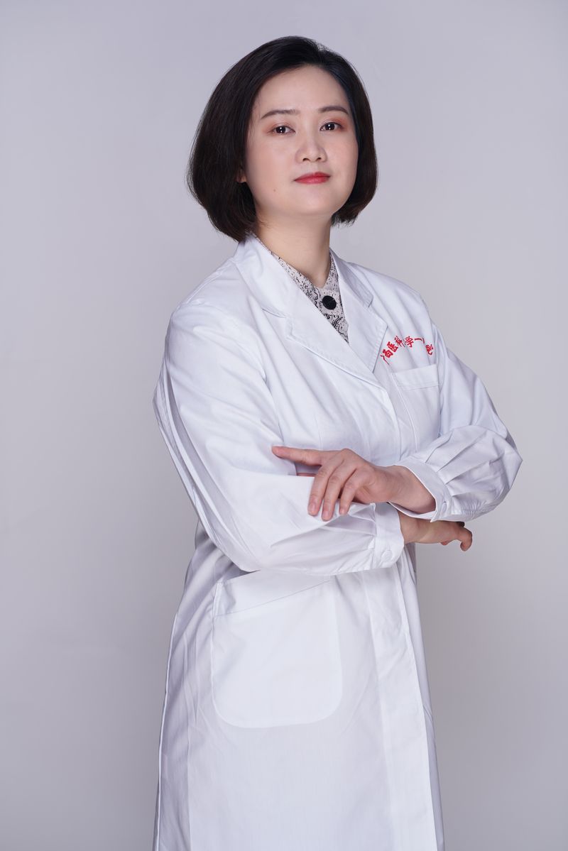黄秋嫔