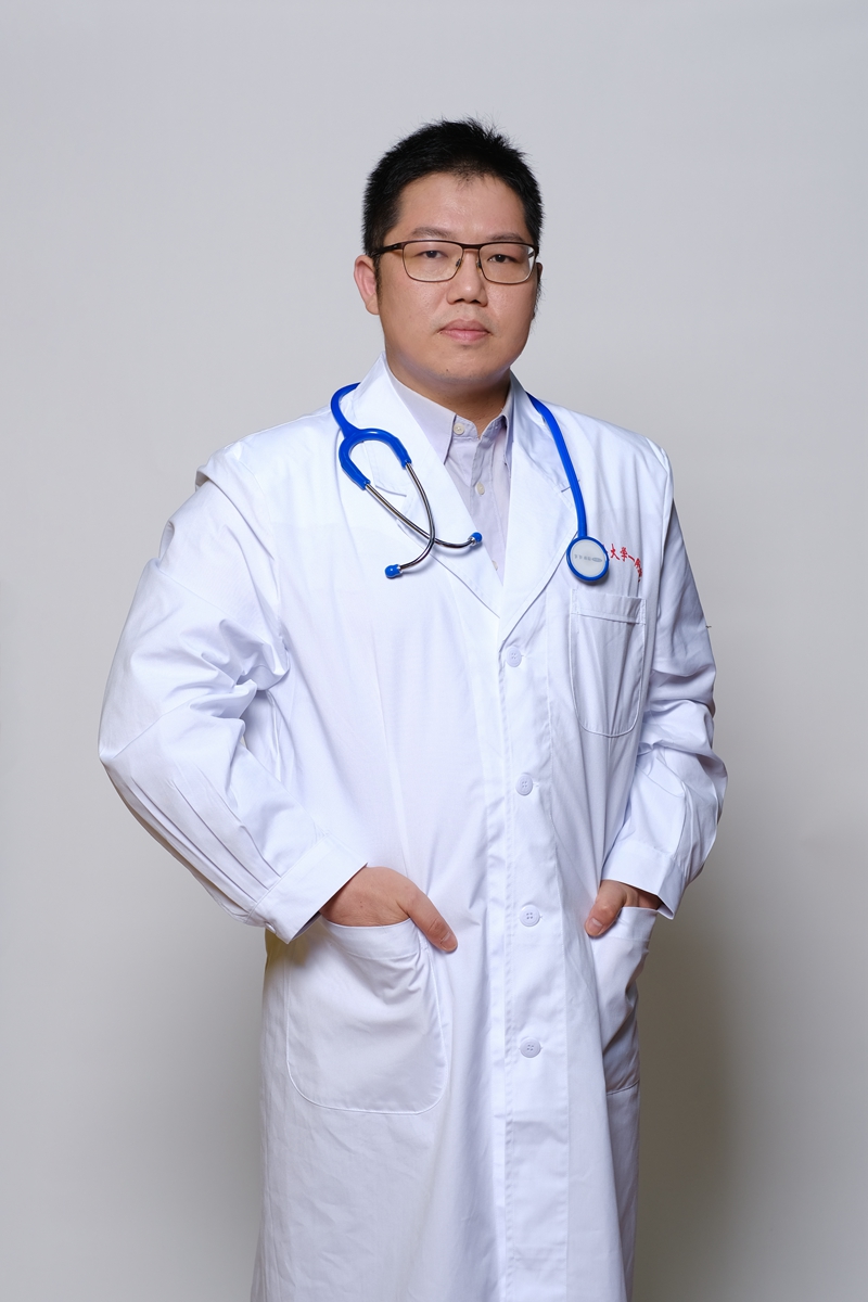 彭俊