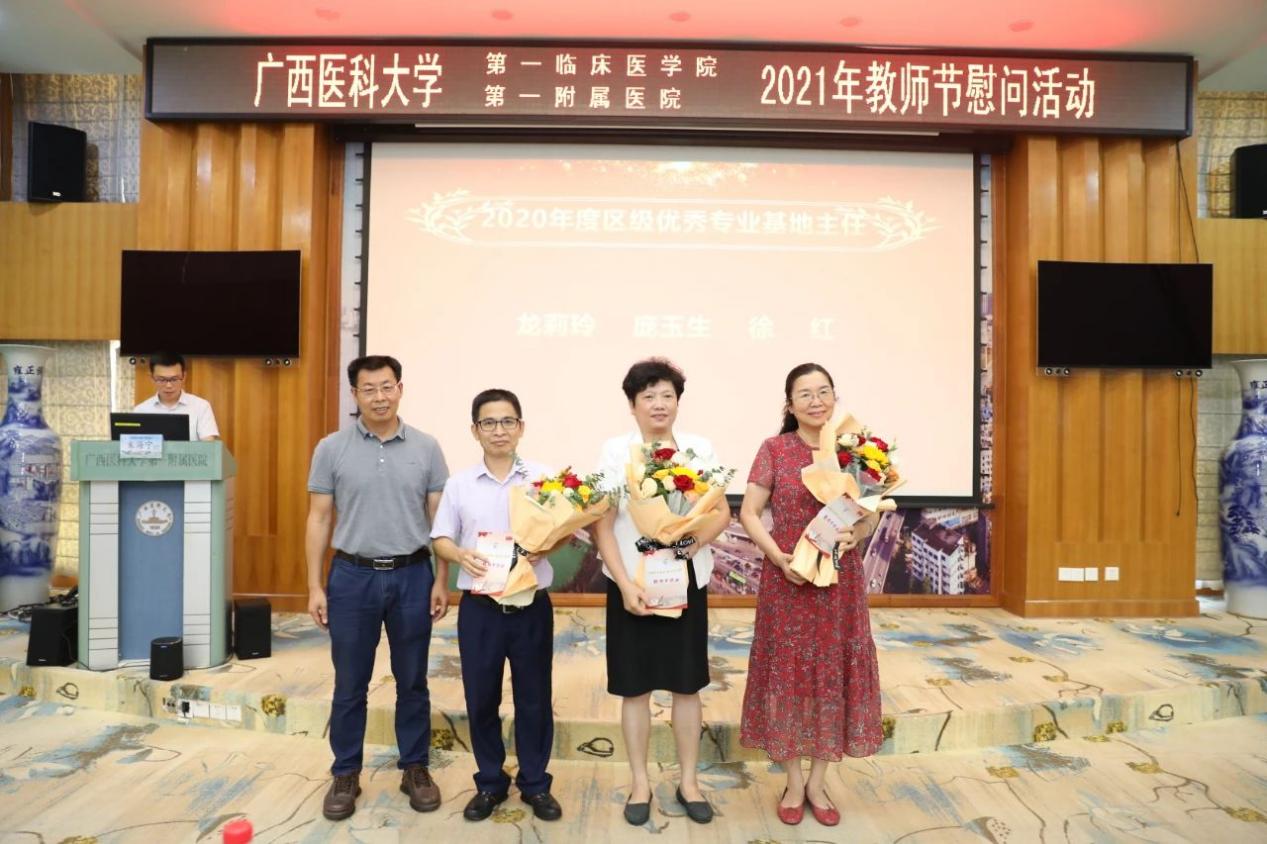 4f2d3f94d8efd4a65b7d02db77317929