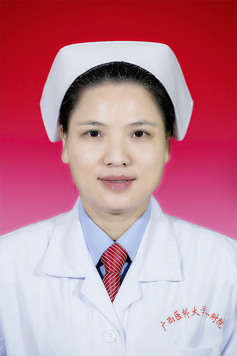 黄佩绿
