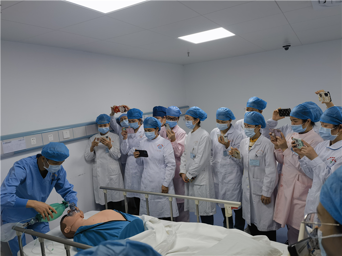 我院圆满完成广西第十七期ICU专科护士临床实践培训—心血管生命支持工作坊