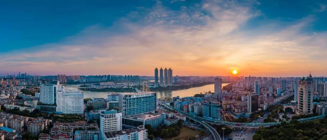 【非凡十年·健康广西】广西医科大学第一附属医院：砥砺筑梦十年路 奋楫扬帆启新程