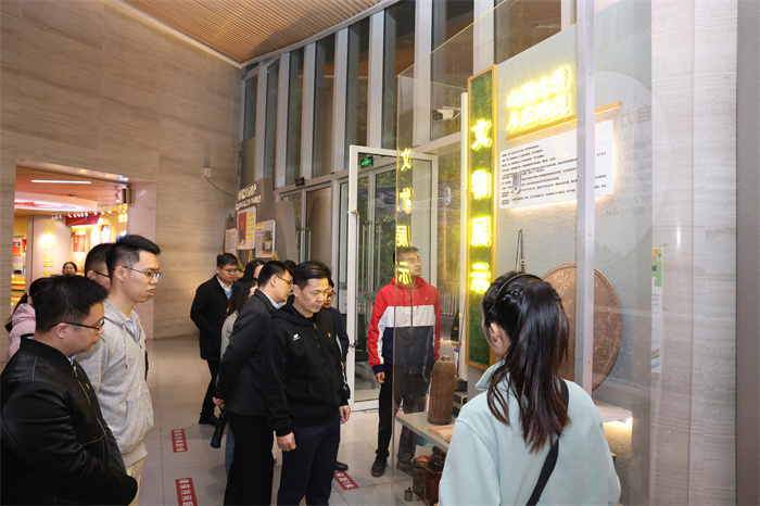 c1cd91167fc1f0904cd3aeba39ba531