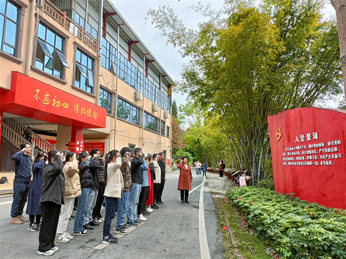 178eaf7abde6643dd1ebcd281e4d88d