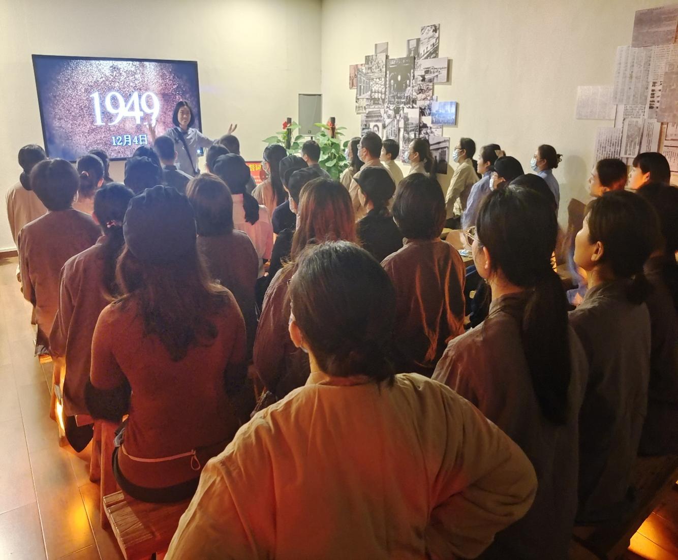 C:\Users\Administrator\Desktop\红色工运教育活动照片\06629b7df0fd460ab869762cd870eb8.jpg C:\Users\Administrator\Desktop\红色工运教育活动照片\06629b7df0fd460ab869762cd870eb8.jpg