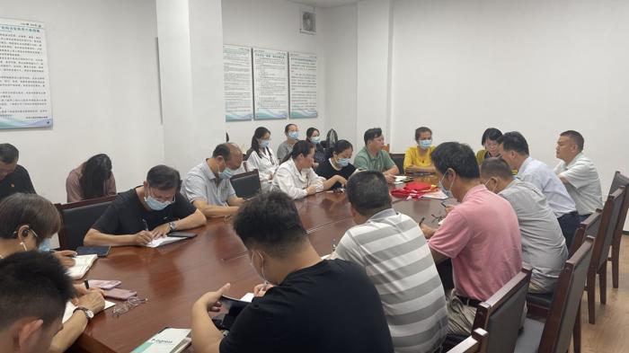 机关五支部为党员过“政治生日”