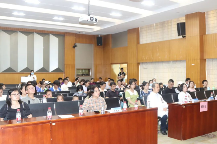 我院皮肤性病科顺利举办鲜红斑痣天使中国行红友见面会广西站活动