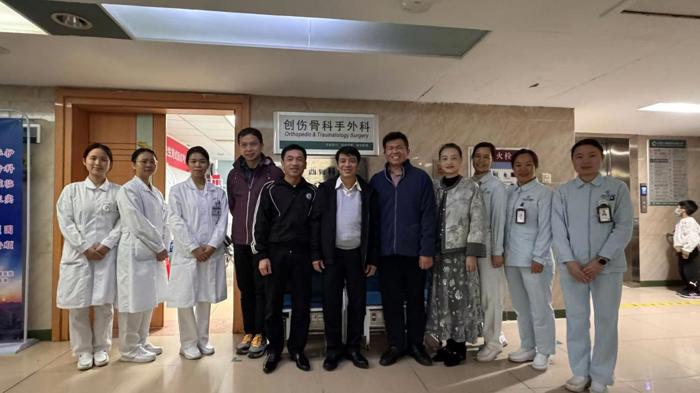 越南顺化医药大学及越南边境四省凉山省骨科医生莅临我院访问交流