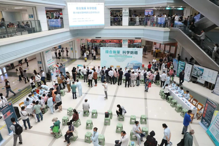 胃癌喜欢哪些人群？重视这些“报警信号”