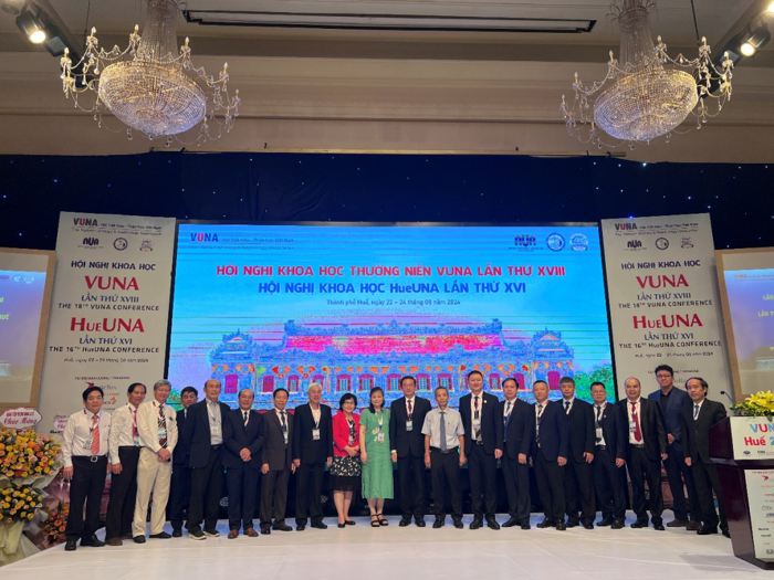 加强国际专科合作，促进学科内涵建设丨程继文副院长率泌尿外科交流团出访越南