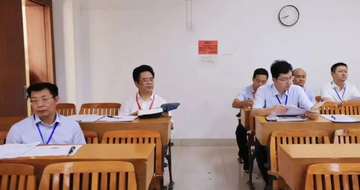 开学第一课，校领导带队深入课堂：我院迎来新学期首次教学检查