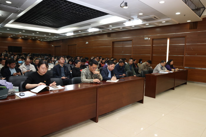 我院机关五个党支部联合后勤党支部、教务学工党支部开展主题党日活动暨廉洁文化宣传教育专题党课