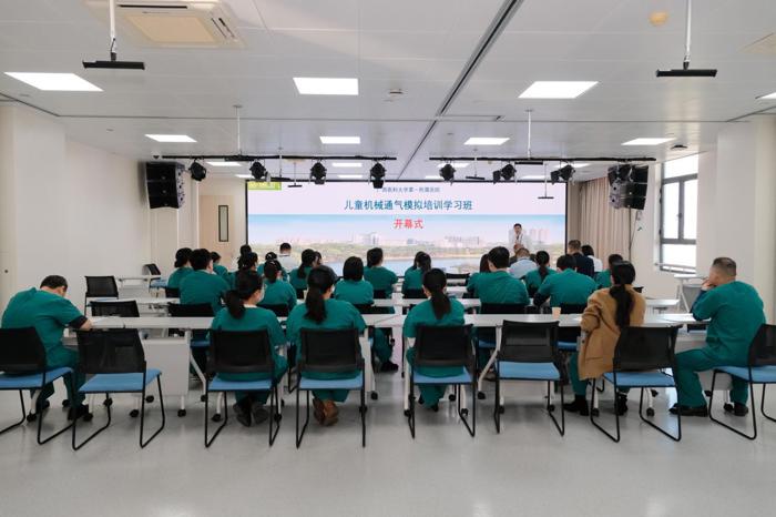 我院圆满举办广西儿童机械通气模拟培训班