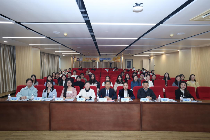 我院成功举办广西医科大学第二期“守护心灯”心理工作沙龙暨大学生心理辅导技能培训班