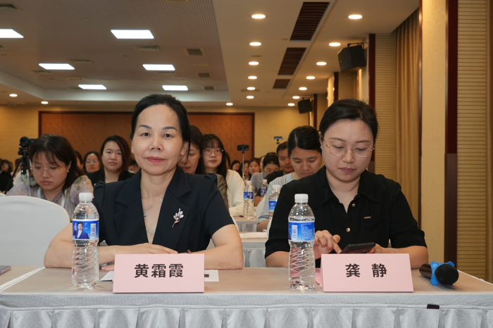 我院急诊护理团队在中华护理学会急诊急救专科护士师资培训班上做工作坊展示