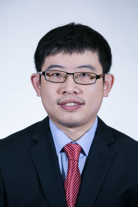 罗俊