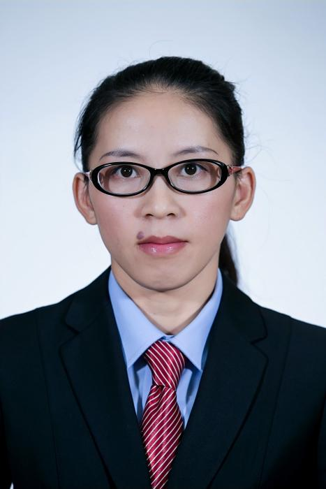 蓝琼妮