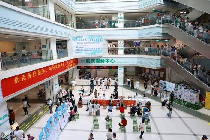 关注孕期营养 孕育健康未来丨我院多学科联合举办“预防出生缺陷日”大型义诊活动