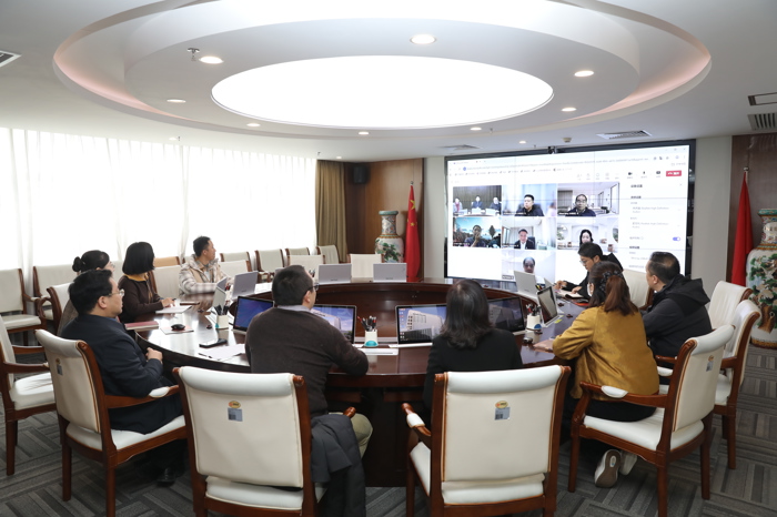 我院与泰国公共卫生部Praboromarajchanok研究院就AI中医体质辨识技术开展线上交流研讨