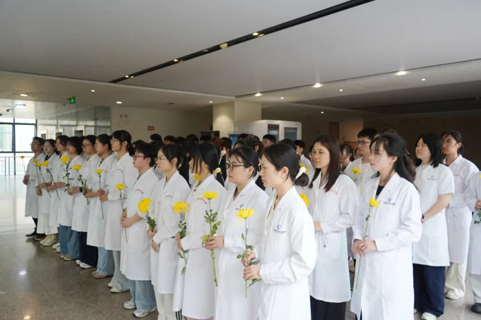 缅怀无言良师践行医者使命 | 第一临床医学院开展缅怀大体老师主题教育活动