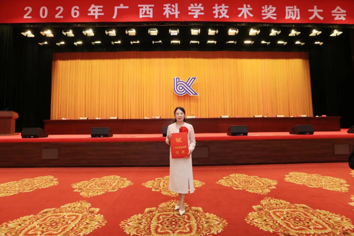 1B8A0008_副本.jpg