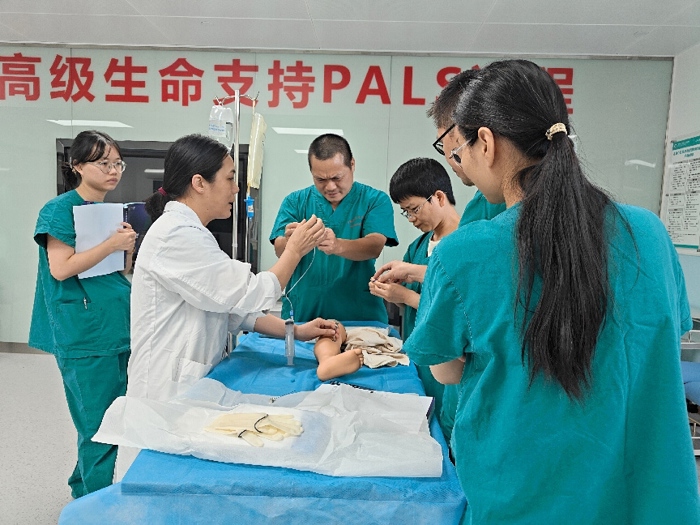 我院成功举办AHA BLS+PALS课程培训